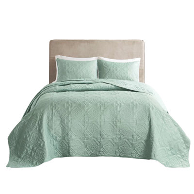 Full/Queen 3 Piece Bedspread - Filled, Medallion Vintage Style, Oversized For A Classic Draping, Machine Washable, 2 Shams , Funky, Fun Drape,