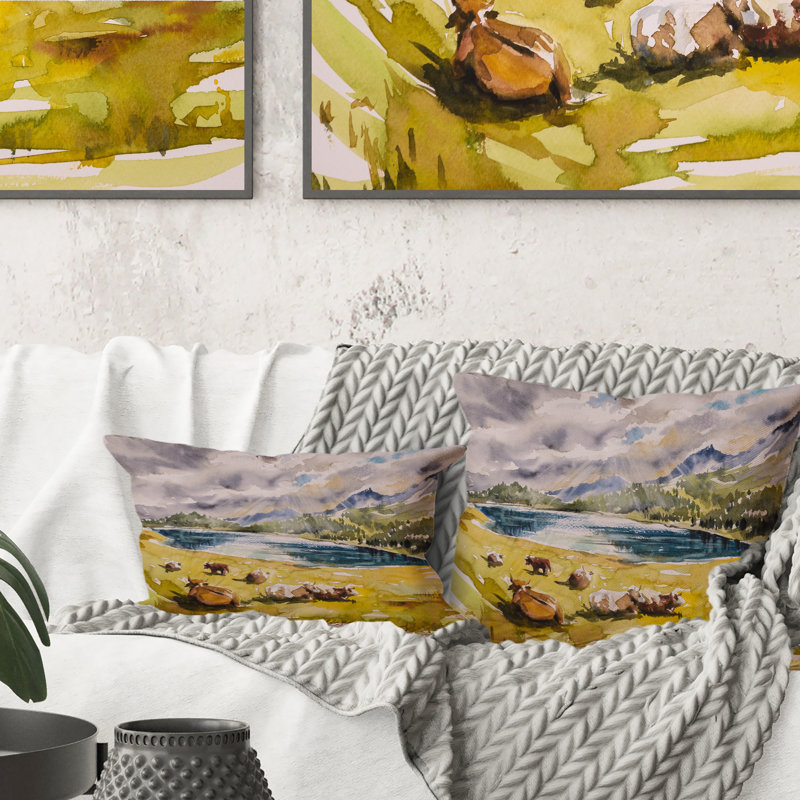 Cows On A Meadow With Cloudy Sky - Coussin décoratif à imprimé campagne, 16 po x 16 po