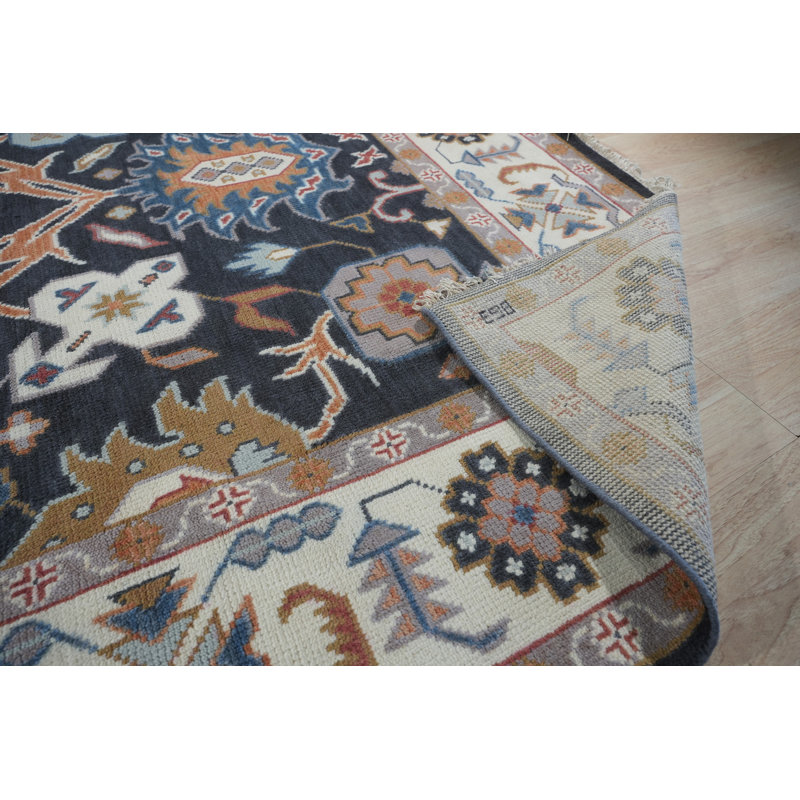 Tapis traditionnel en laine noué à la main gris anthracite