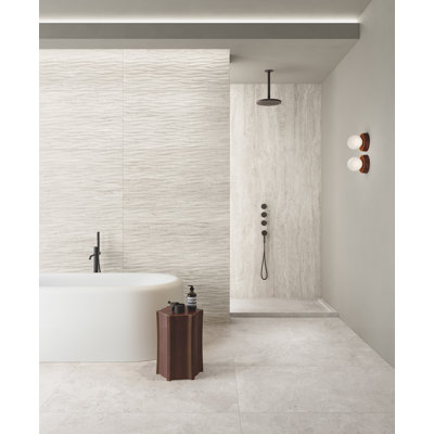 Carrelage en porcelaine d'aspect travertin 24 po x 48 po Travertino Bianca