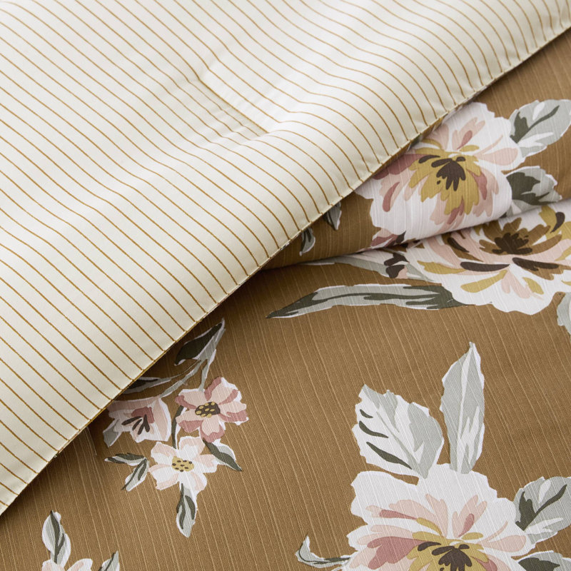 Salara 7 Piece Vintage Floral Comforter Set, King Comforter + 6 Additional Pieces, Terracotta