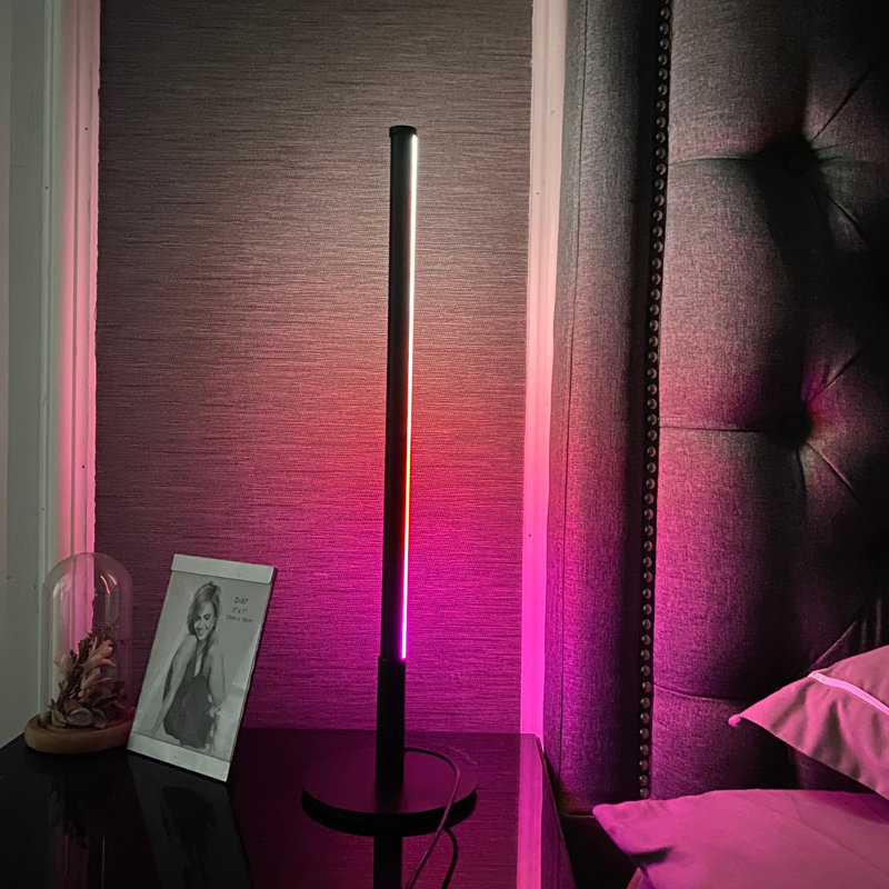 Minimalist LED table Lamp/RGB Dimmable