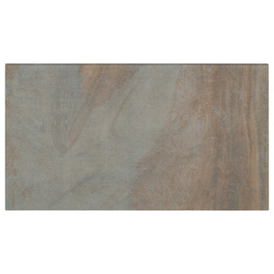 Margelle de piscine en porcelaine mate Duravia Rustic Ember 13 po x 24 po x 0,79 po (4,33 pi²/unité, 2 pièces)