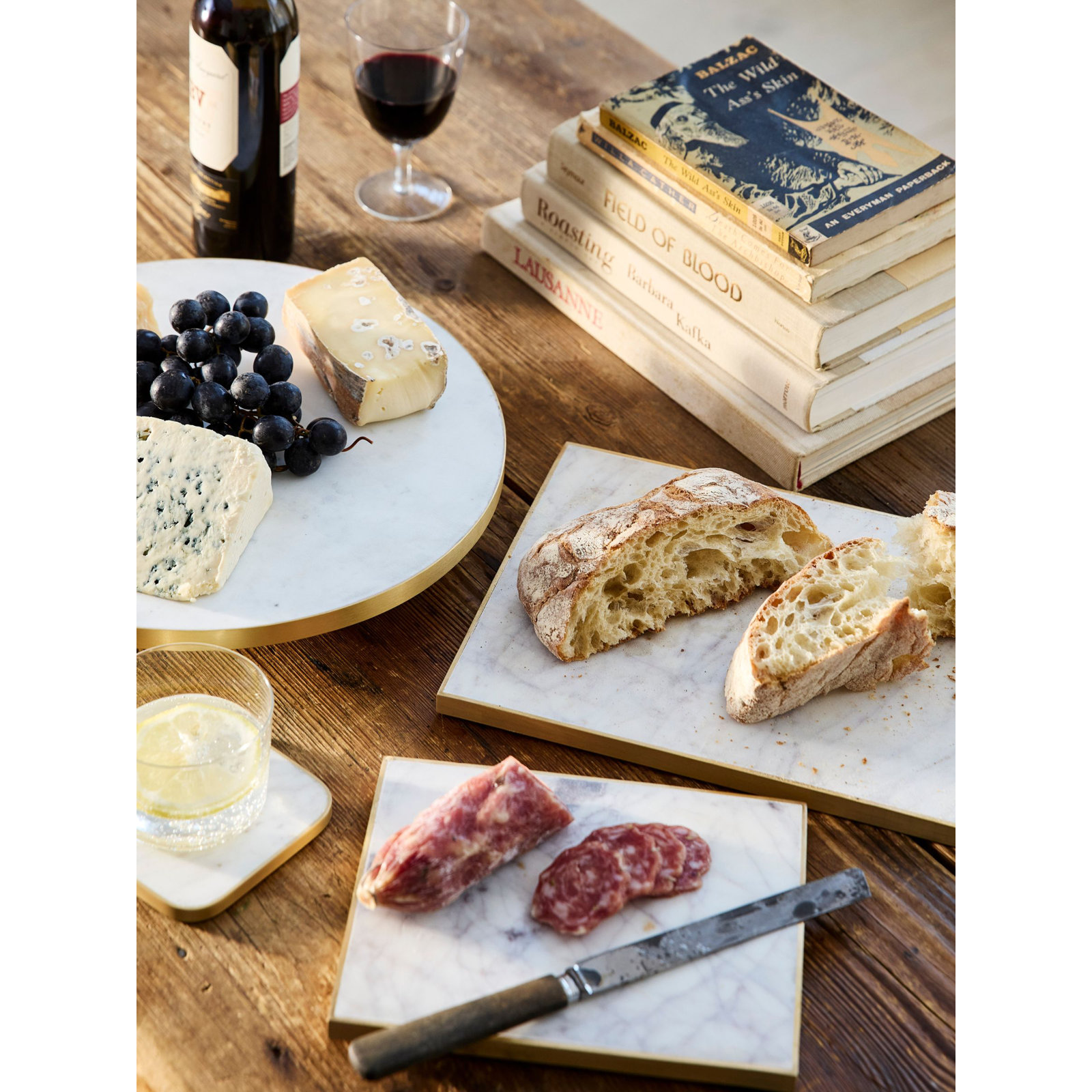 Verona Marble Coaster Set, White/Gold