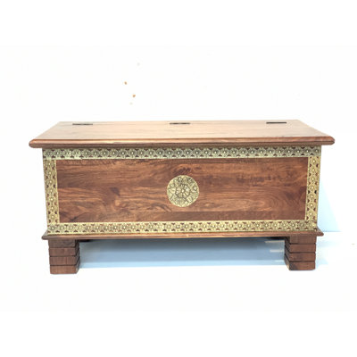 Solid Wood Blanket Chest