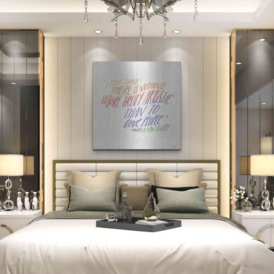 «Love People» par Rachel Nieman, art mural en métal