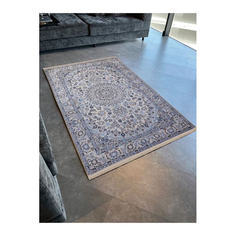 Tapis décoratif lavable à la machine gris clair à motif traditionnel beige, Rectangle 3 pi 3 po x 4 pi 11 po