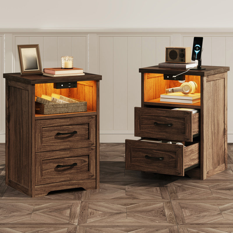 Table de chevet Aeliana Farmhouse avec station de charge et lumières DEL, table de chevet 2 tiroirs pour chambre à coucher, salon (ensemble de 2)