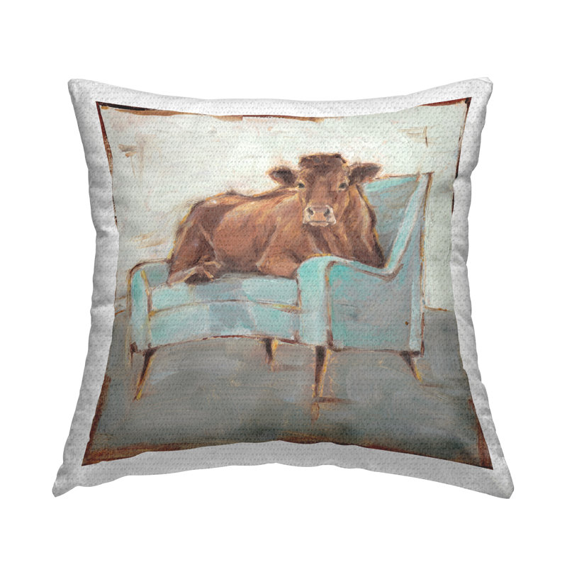 Coussin brun sur une chaise bleue