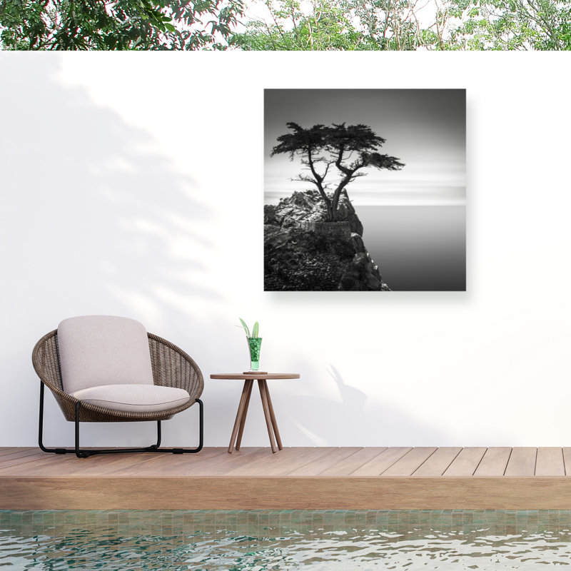 Décoration murale d'extérieur The Lone Cypress, L 24 po x H 24 po
