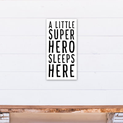 « a little héros sleeps here », art sur toile Maclean