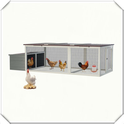 Grande cage de poulailler en bois