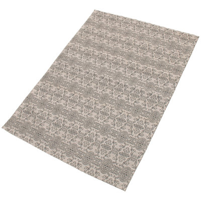 Hellam Chenille Geometric Indoor Rug