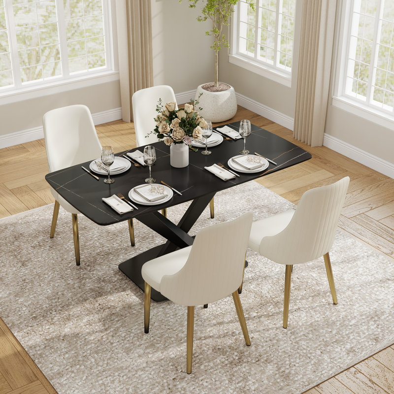 Ensemble de table de salle à manger en pierre frittée pour 4 personnes avec chaises rembourrées en similicuir, Noir