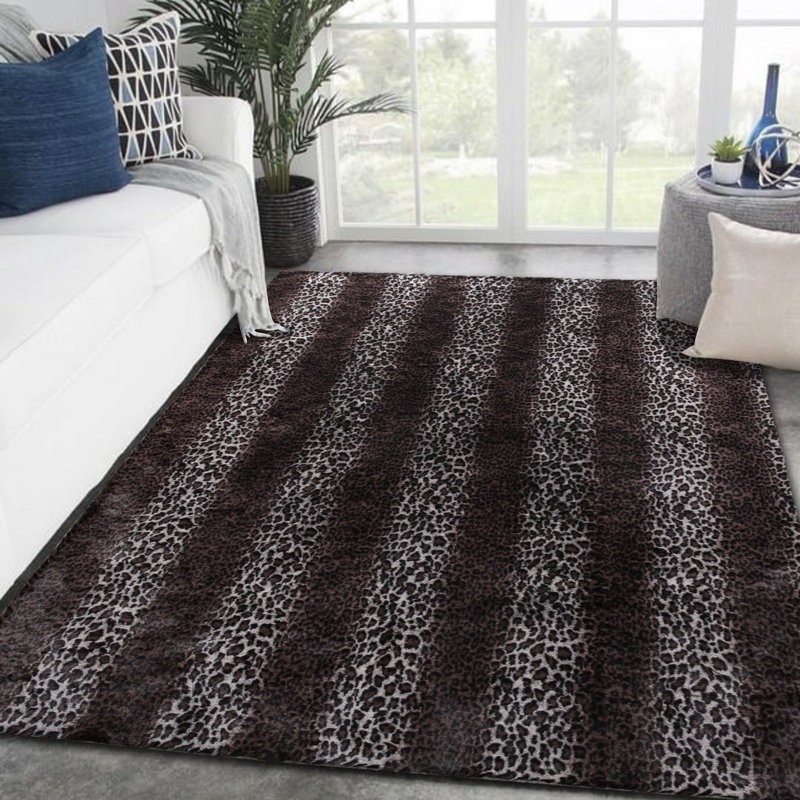 Frithlef Indoor Rug, Rectangle 5' x 7'