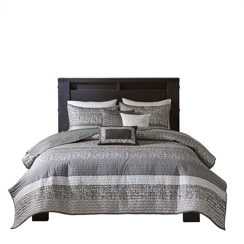 Full/Queen Grey and Taupe Reversible Jacquard Quilt Set