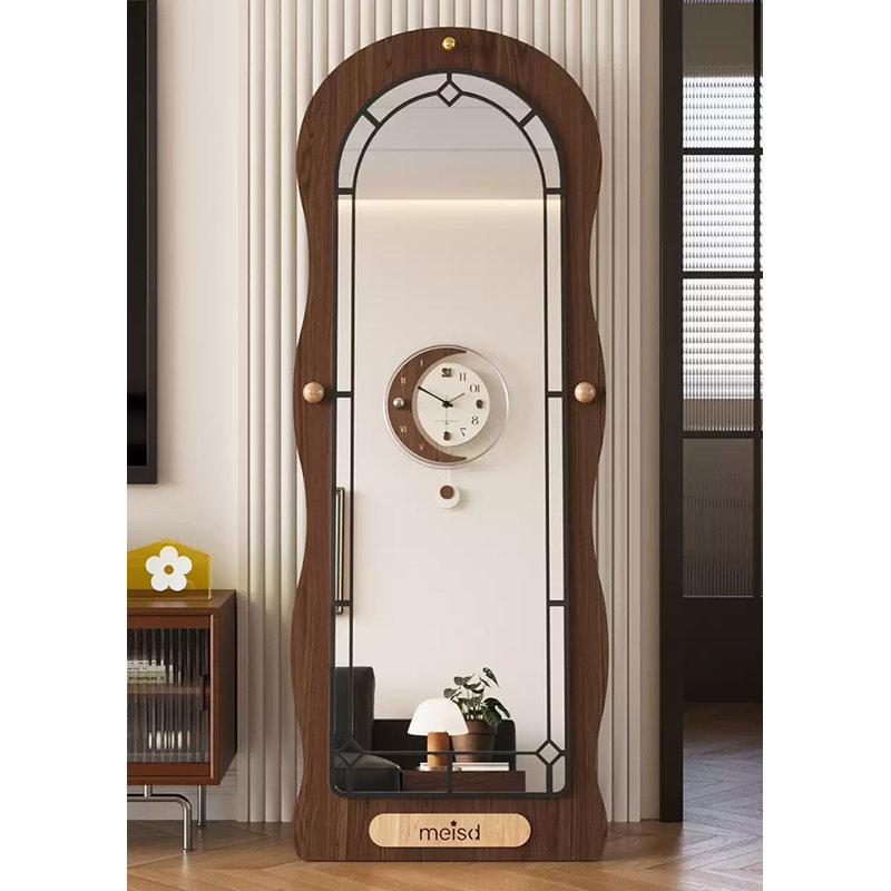 Cadre en bois massif de style médiéval haute définition avec miroir pleine grandeur