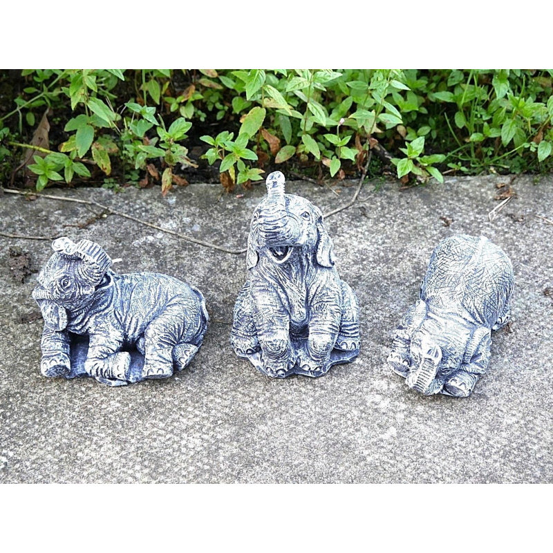 Harbison Plastic Garden Statue