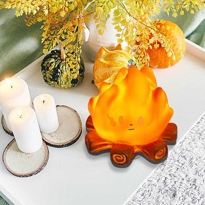Petit petit ornement de fête festive