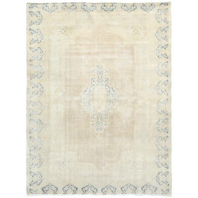 One-of-a-Kind Muted Beige Traditional 6X8 Oriental Area Rug