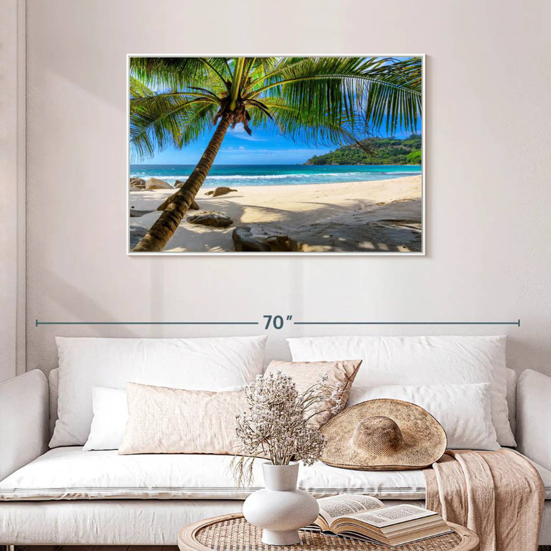 Palmier sur une plage de sable, Cadre flottant blanc, 43 po x 29 po