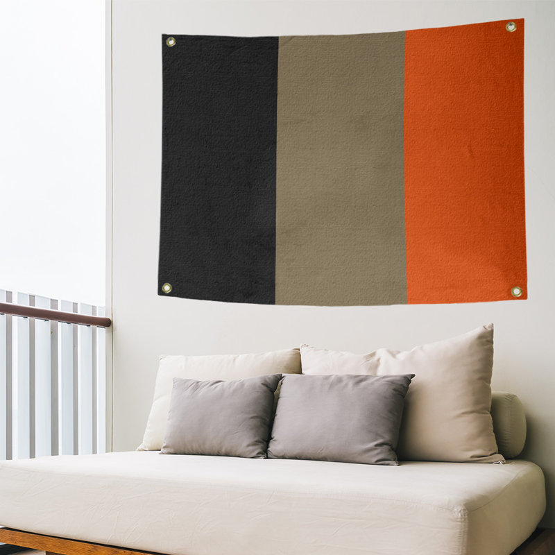 Tapisserie de polyester Anaheim, H 59 po x l 80 po x P 2 po, Noir / doré métallique / orange