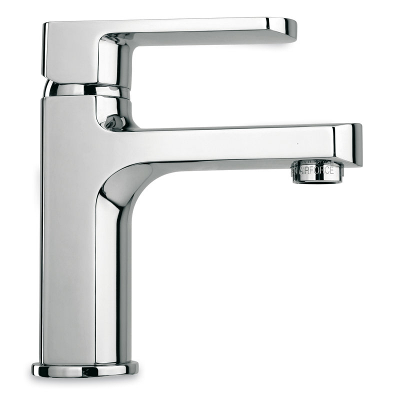 Novello Polished Chrome Single-Handle Bathroom Faucet