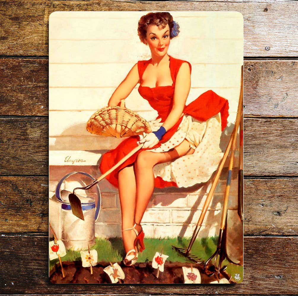 Pin up Girl in Garden Wall Décor