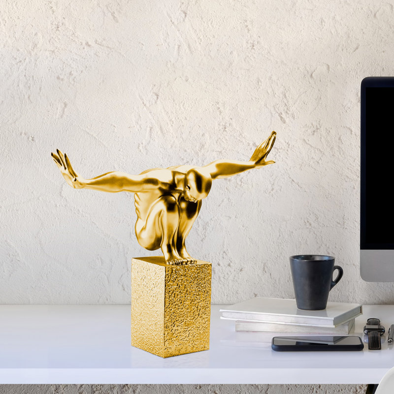 Chessica Bust, Gold