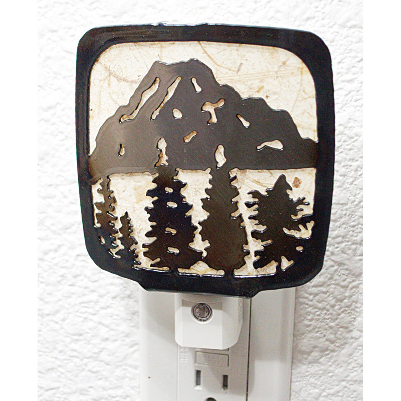 MOUNTAIN SCENE NIGHT LIGHT