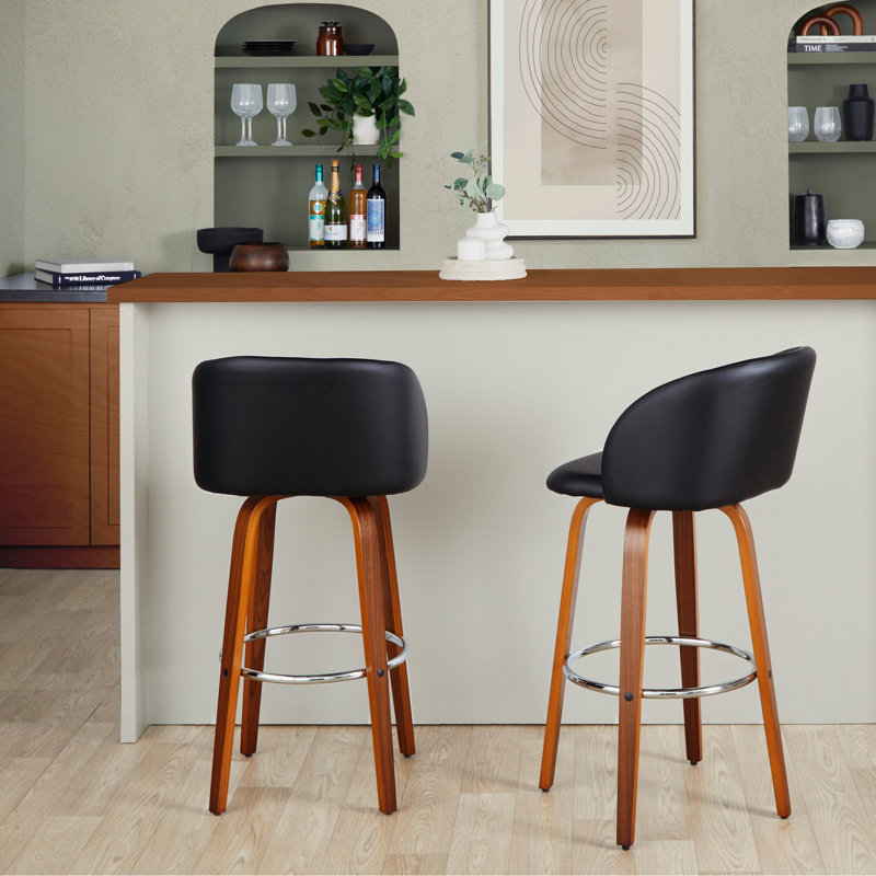 Fixed-Height Barstool with Swivel