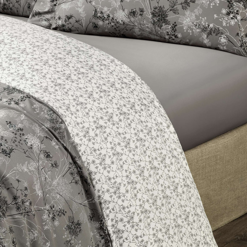Kristi Sateen Flat Sheet, Queen Flat Sheet