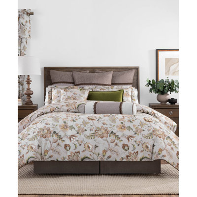 Esmeralda Neckroll Pillow