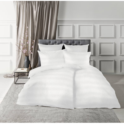 Cotton Damask Duvet Cover Set with Pillowcases