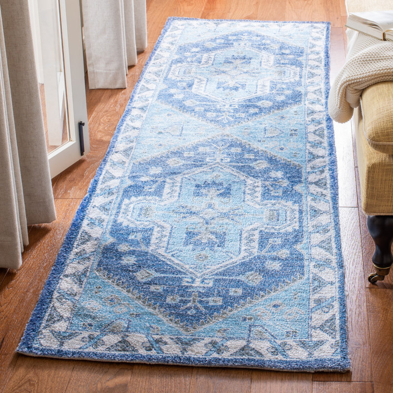 Blessen Hand Loomed Performance Oriental Rug, Runner 2'3" x 8'
