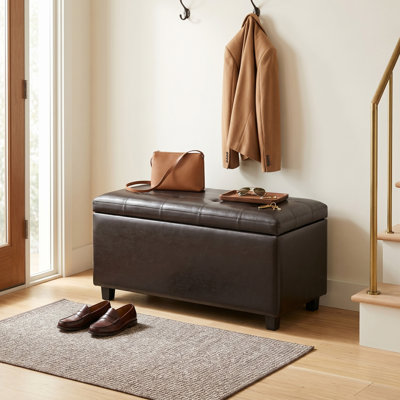 Banc repose-pieds avec rangement caché Cosmopolitan