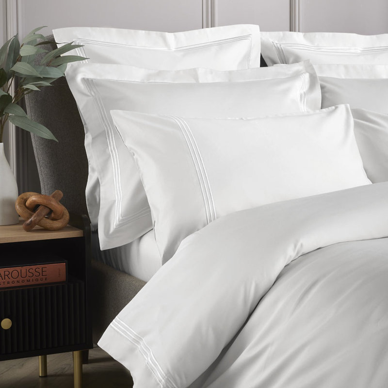 800 Thread Count Triple Row Embroidered Sateen Duvet Cover, Kingsize Duvet Cover, White