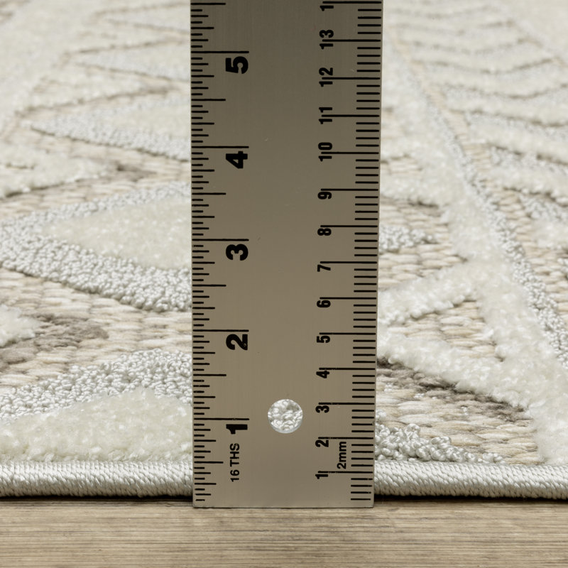 Thurma Geometric Indoor Rug, Runner 2'3" x 7'6"