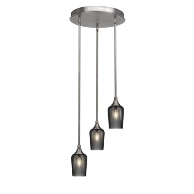 Suspension Empire à 3 lumières présentée en finition nickel brossé avec verre fumé texturé de 12,7 cm (5 po)
