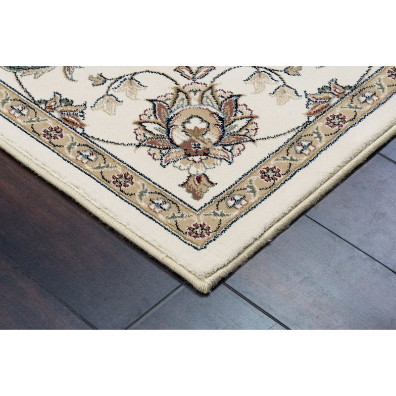 Attell Oriental Indoor Rug, Rectangle 2' x 3'11"