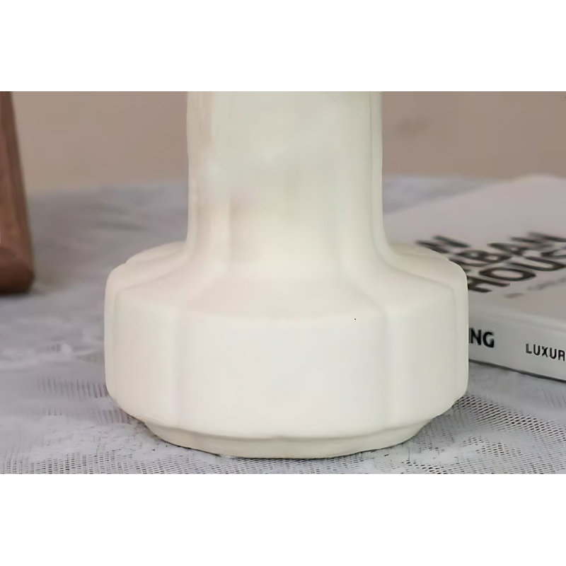 Composition d'assortiment mixte dans un vase