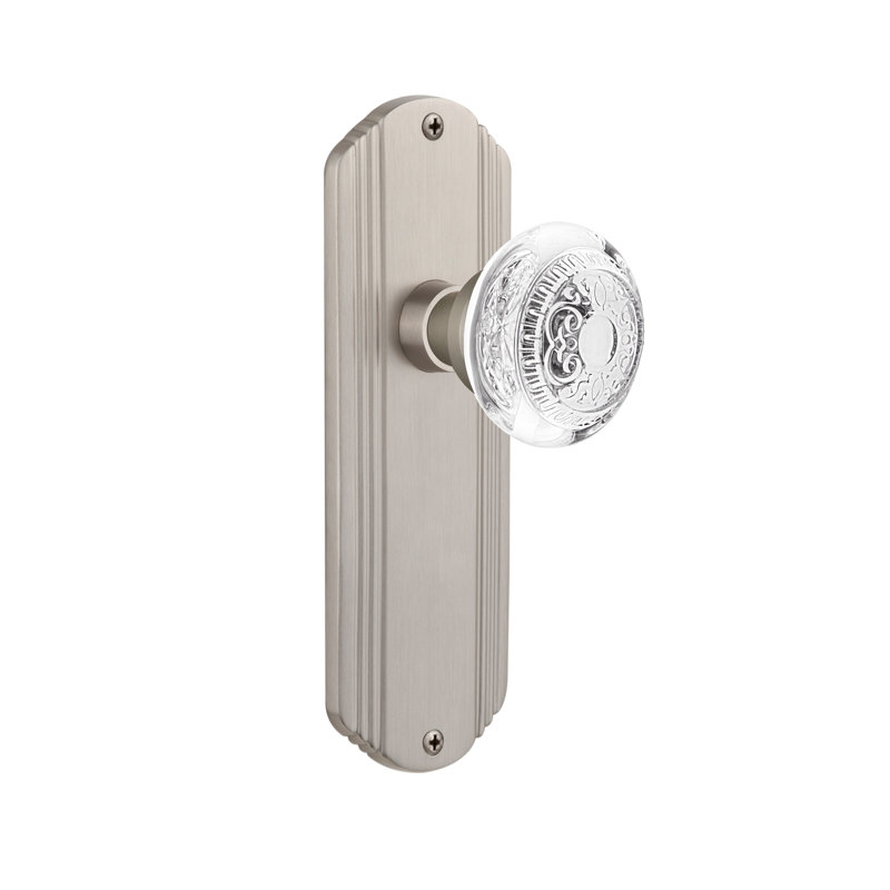 Plaque décorative avec œuf en cristal et bouton de fléchettes, 2 3/4 po, Nickel satiné