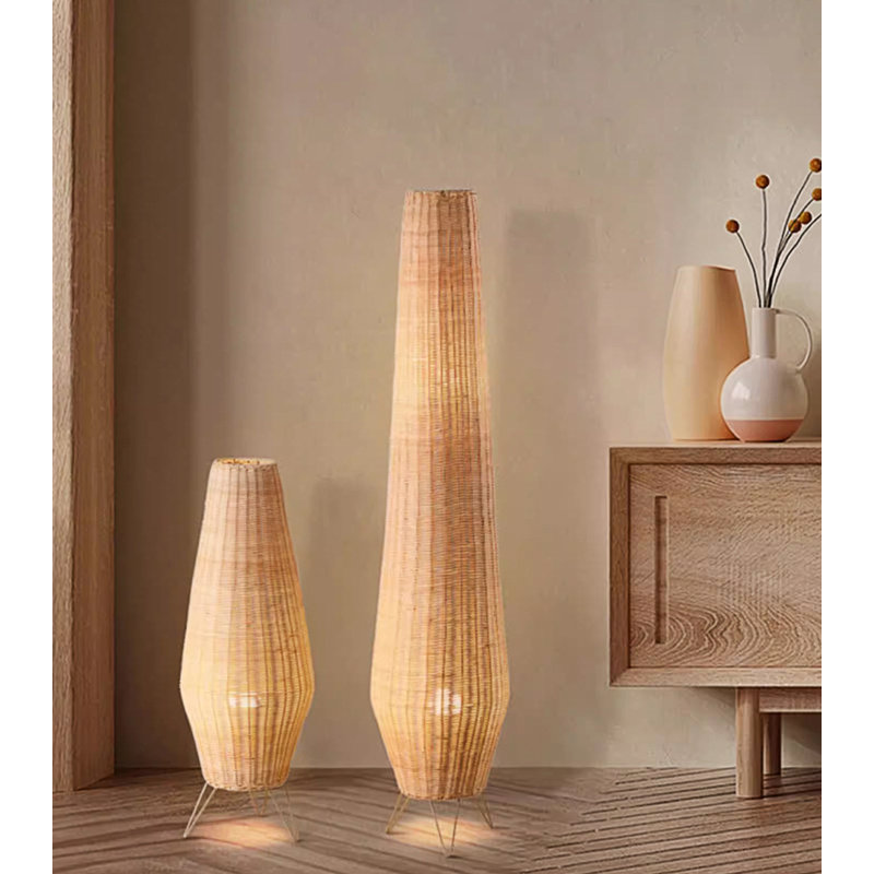 Luminaire de plancher conique en rotin tissé