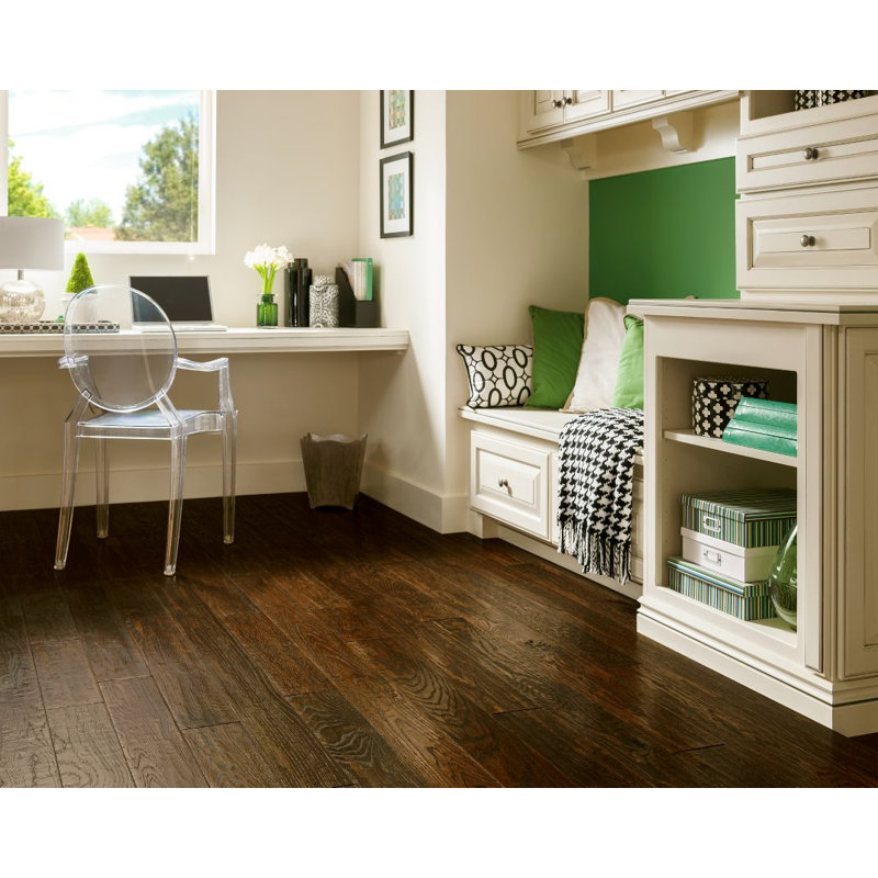 American Scrape Oak 3/4" Thick x 5" Width x Varying Length Solid Hardwood Flooring, Brown Bear