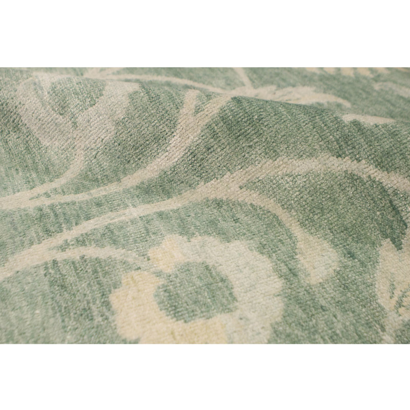 Rayon Floral Area Rug, Rectangle 8' x 10'