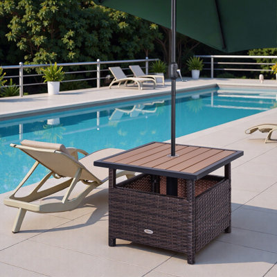 Table d'appoint d'extérieur en osier de rotin avec trou pour parasol de patio, pratique pour le jardin