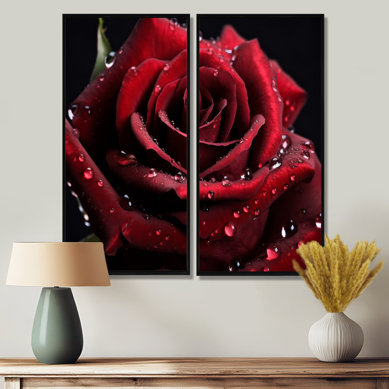 Rose rouge avec gouttes de pluie II - art mural rouge 2 panneaux, H 20 po x l 24 po, Reproduction encadrée sans passe-partout