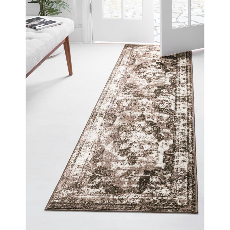 Brandt Oriental Area Rug, Runner 2' x 13'1", Light Brown
