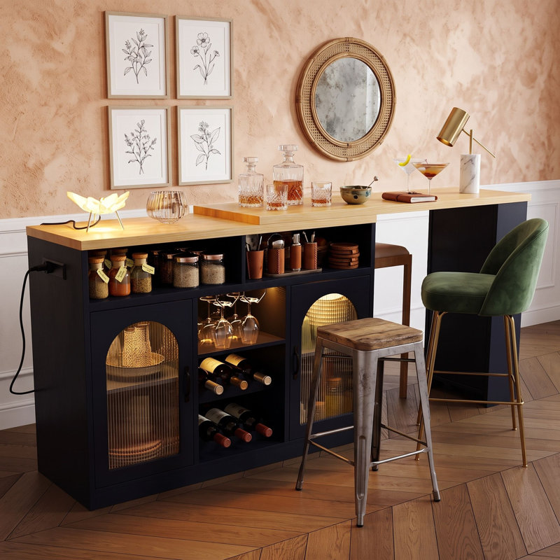 Table de bar à hauteur de comptoir avec plateau de table extensible, support à vin, éclairage DEL et prise de courant latérale