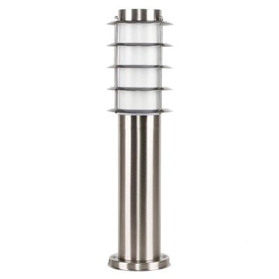New Canaan Bollards